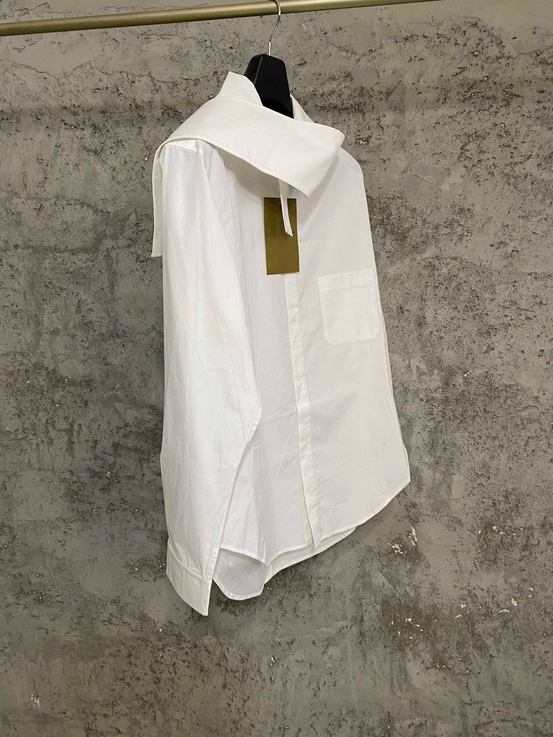 Design the collar, irregular shirt, cellulose, asymmetrical hem, coat shirt