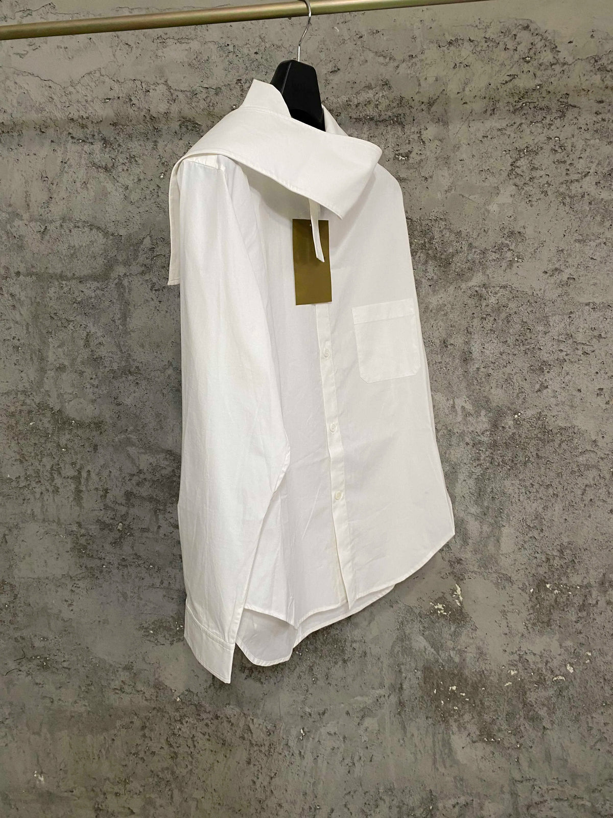 Design the collar, irregular shirt, cellulose, asymmetrical hem, coat shirt