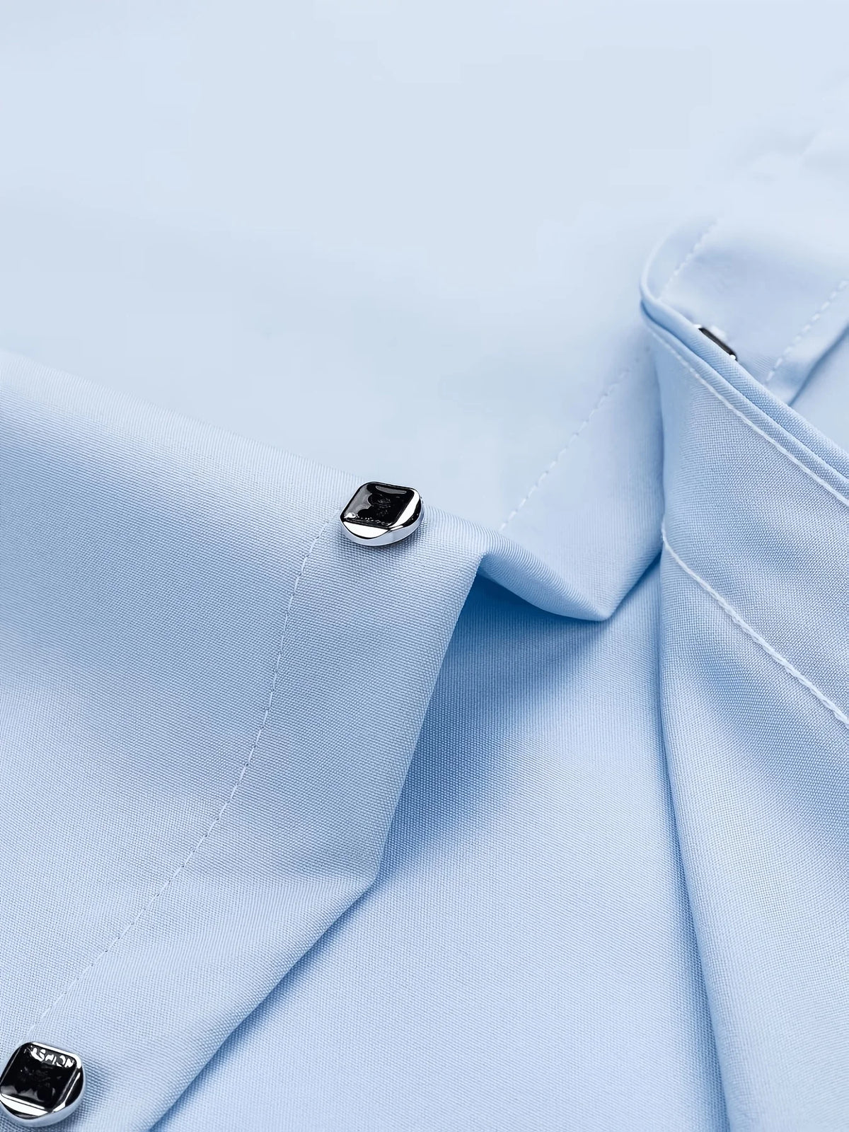 Men's short-sleeved shirts, suitable for business occasions, bridesmaid dresses, professional attire, uniforms, ID photos, etc.